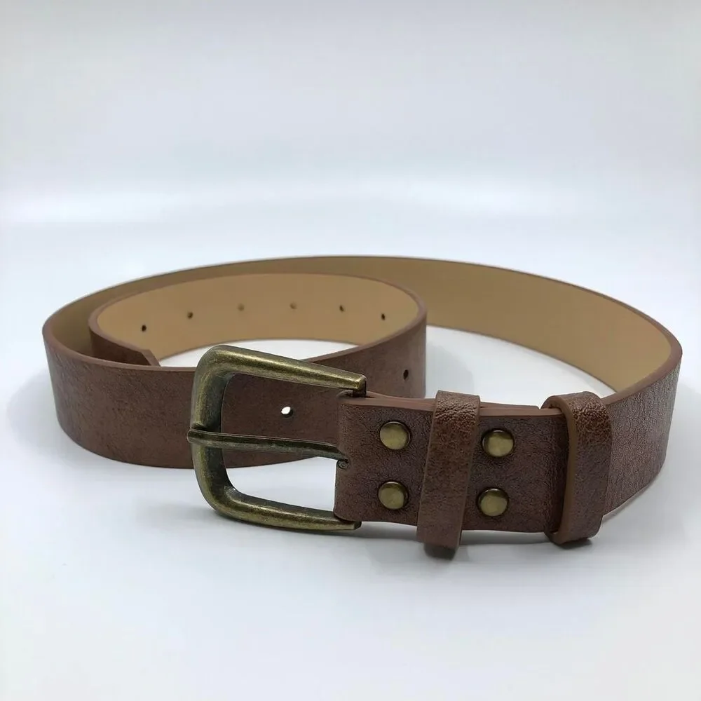 Women’s Brown Belt w/ Antique Brass Buckle, 23.5-34 Inches, X7G9A752